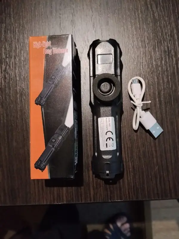 Ліхтарик LivingStar JW821 P90 36W USB Телескопічний