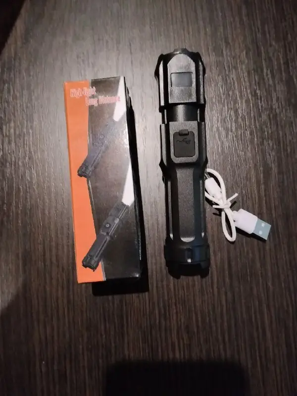 Ліхтарик LivingStar JW821 P90 36W USB Телескопічний — фото 2