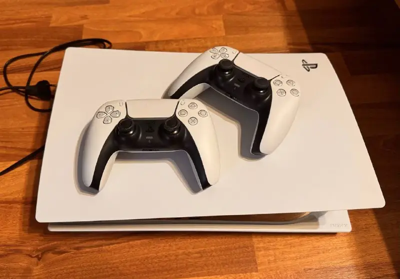 Sony PlayStation 5 825GB White + Игра Astro Bot