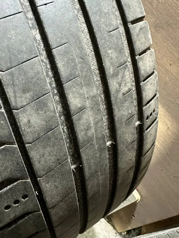 Michelin Pilot Sport 5 235/40 R19 2021 год — фото 4