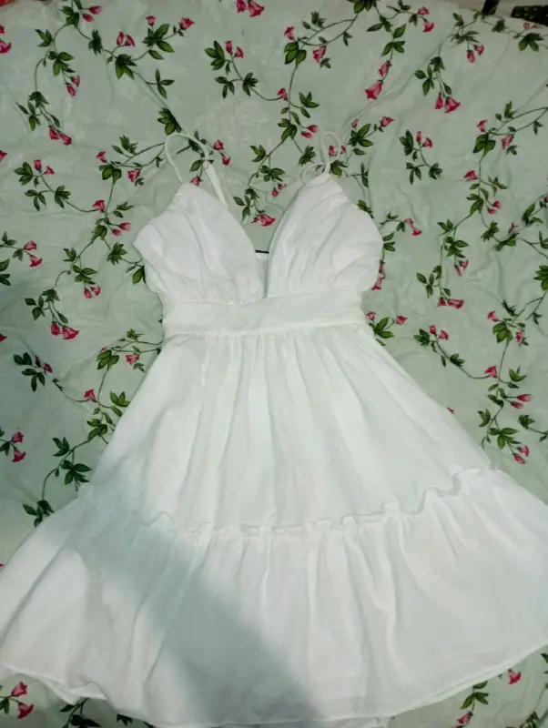 Біла сукня PRETTYLITTLETHING розмір S (UK 8 / EU 36)