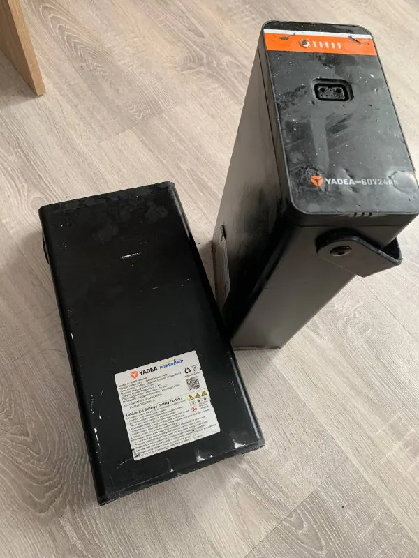 Аккумулятор Yadea PowerAmp 60V 24Ah 1440Wh (2 шт) + зарядное устройство — фото 2