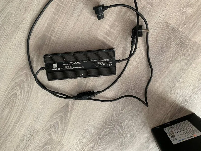 Аккумулятор Yadea PowerAmp 60V 24Ah 1440Wh (2 шт) + зарядное устройство — фото 5