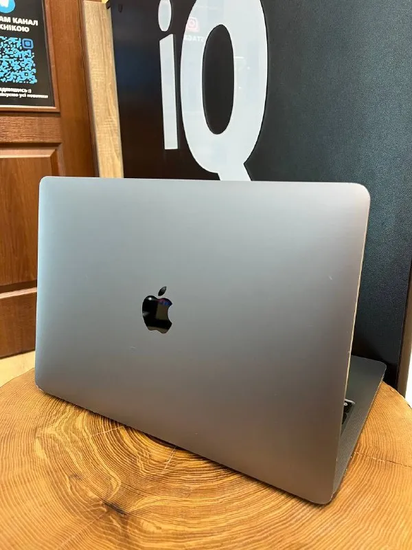 Apple MacBook Pro 13" M1 2020 256GB Space Gray