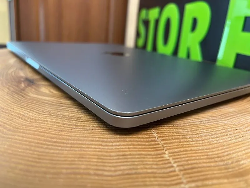 Apple MacBook Pro 13" M1 2020 256GB Space Gray — фото 3
