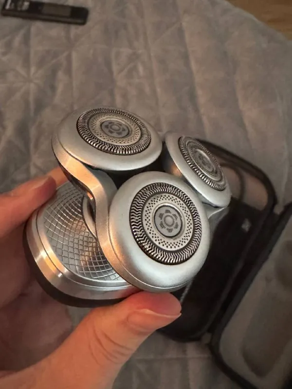 Електробритва Philips Series 9000 Prestige SP9861 Qi Charging — фото 5