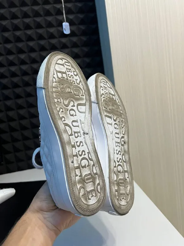 Женские кроссовки-кеды Guess белые US 9.5 EUR 40 — фото 6