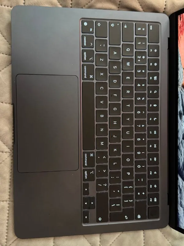 Apple MacBook Air 13 M3 8/256GB Space Gray — фото 6