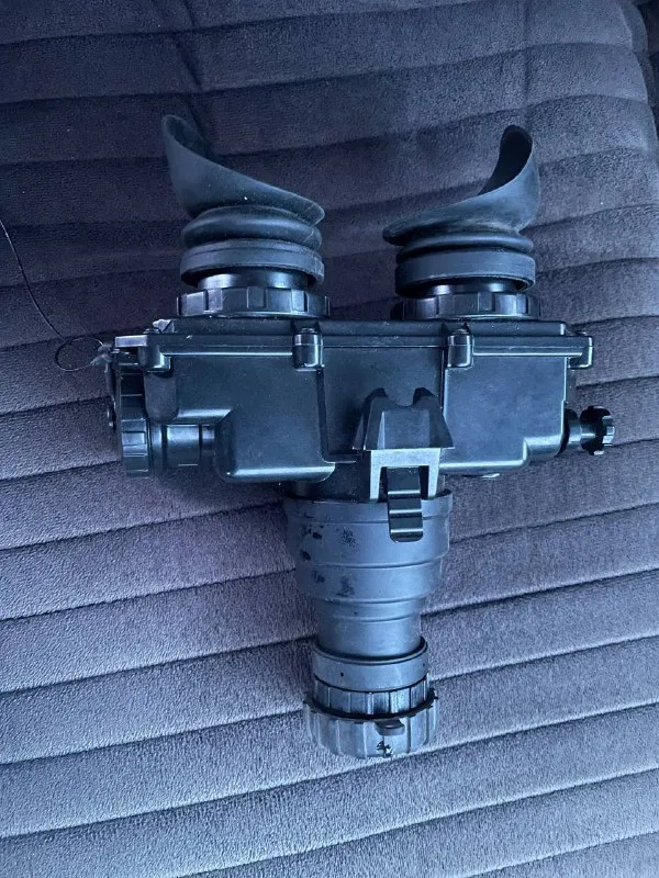 Прилад нічного бачення PVS-7 Night Vision Goggles — фото 2