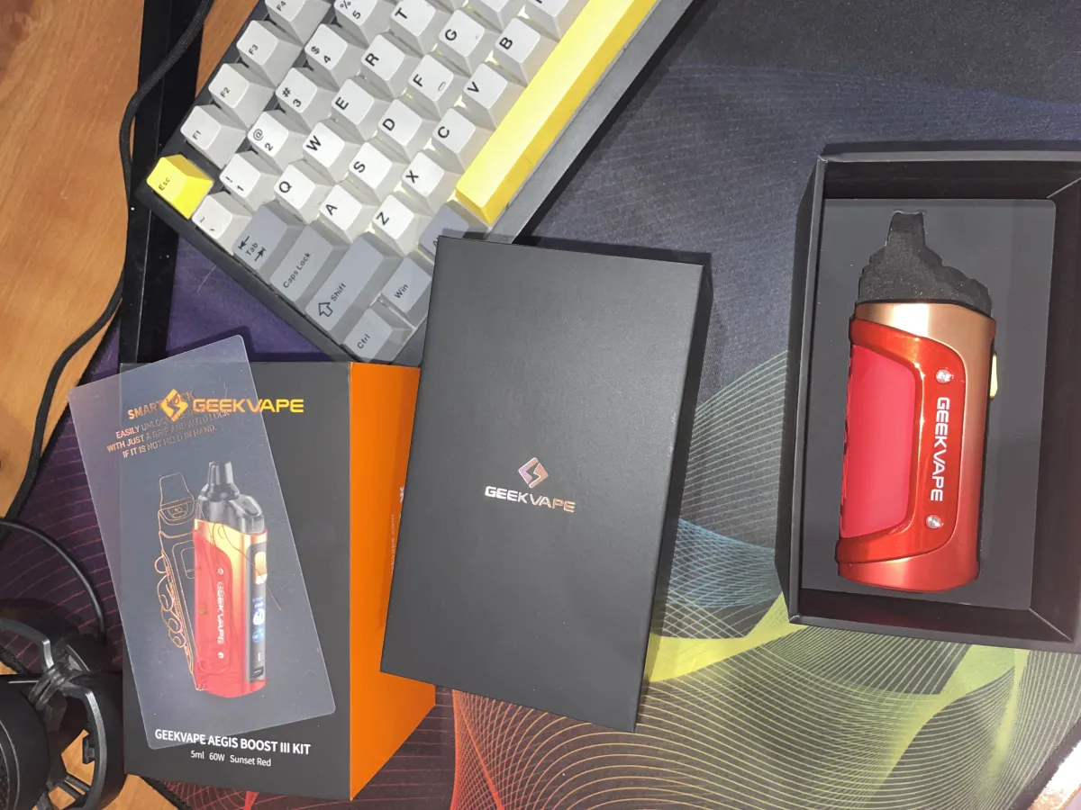 Geekvape Aegis Boost 3 Pod Mod Kit 3000mAh Sunset Red — фото 2
