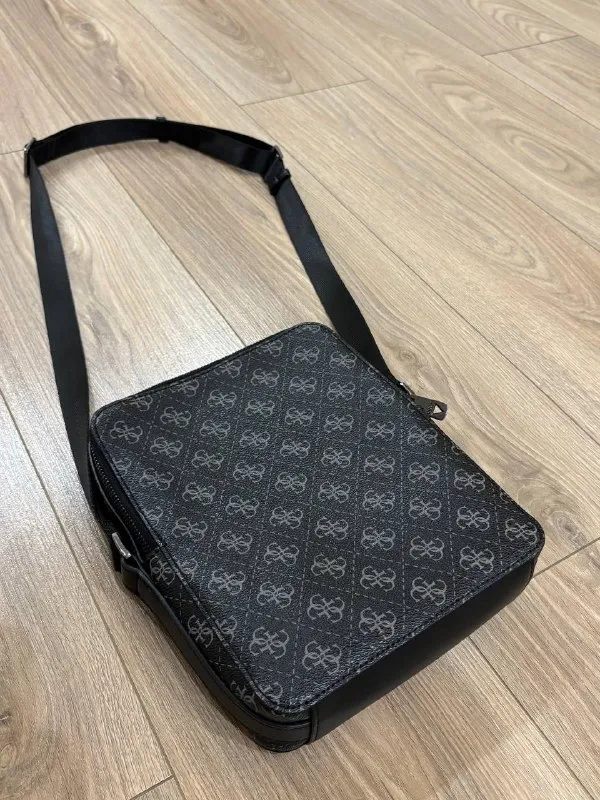 Чоловіча барсетка Guess HMTOLOP4218 Crossbody оригінал — фото 2