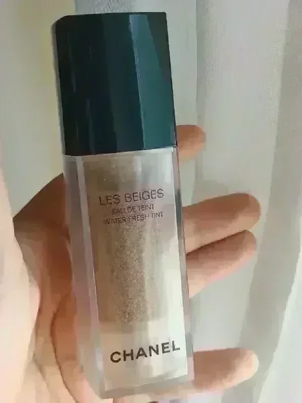 Chanel Les Beiges Water-Fresh Tint Medium Light 30ml