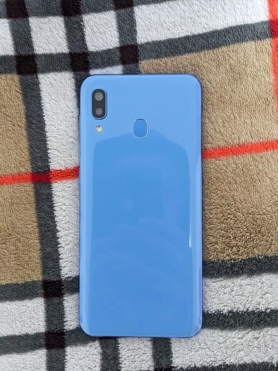 Samsung A30 — фото 2