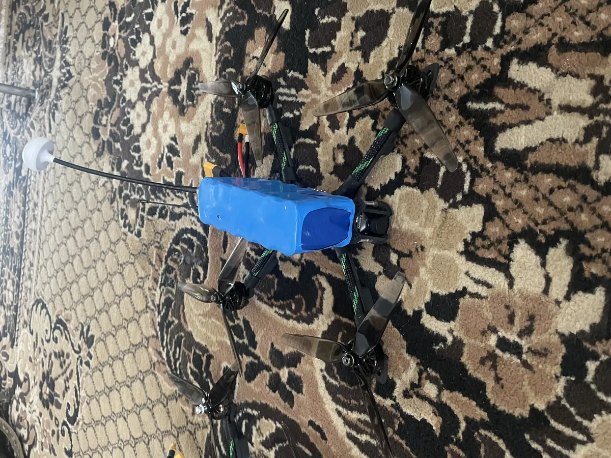 FPV дрон Custom з акумулятором (власне виробництво) — фото 3