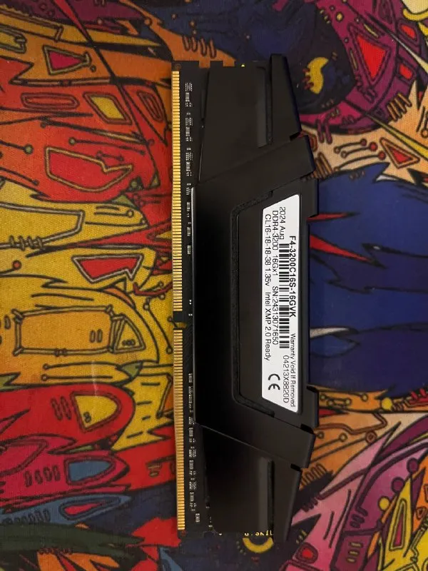 G.Skill Ripjaws V DDR4-3200 16GB F4-3200C16S-16GVK