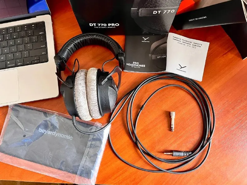 Навушники Beyerdynamic DT 770 PRO 80 Ohm — фото 2