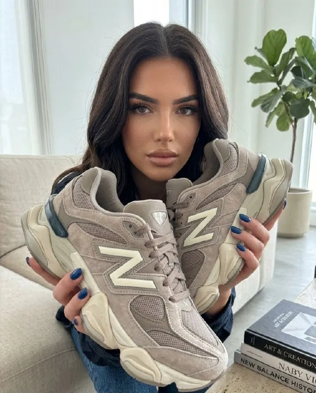 Кросівки New Balance 9060 Brown White