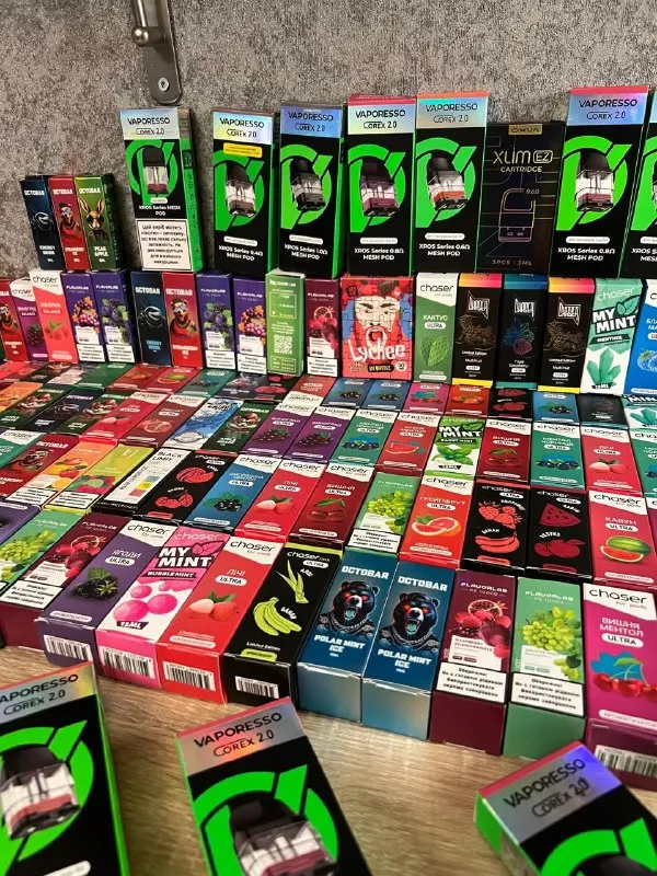 Жидкости Chaser, Flavorlab, Octobar 10-30ml и картриджи Vaporesso XROS
