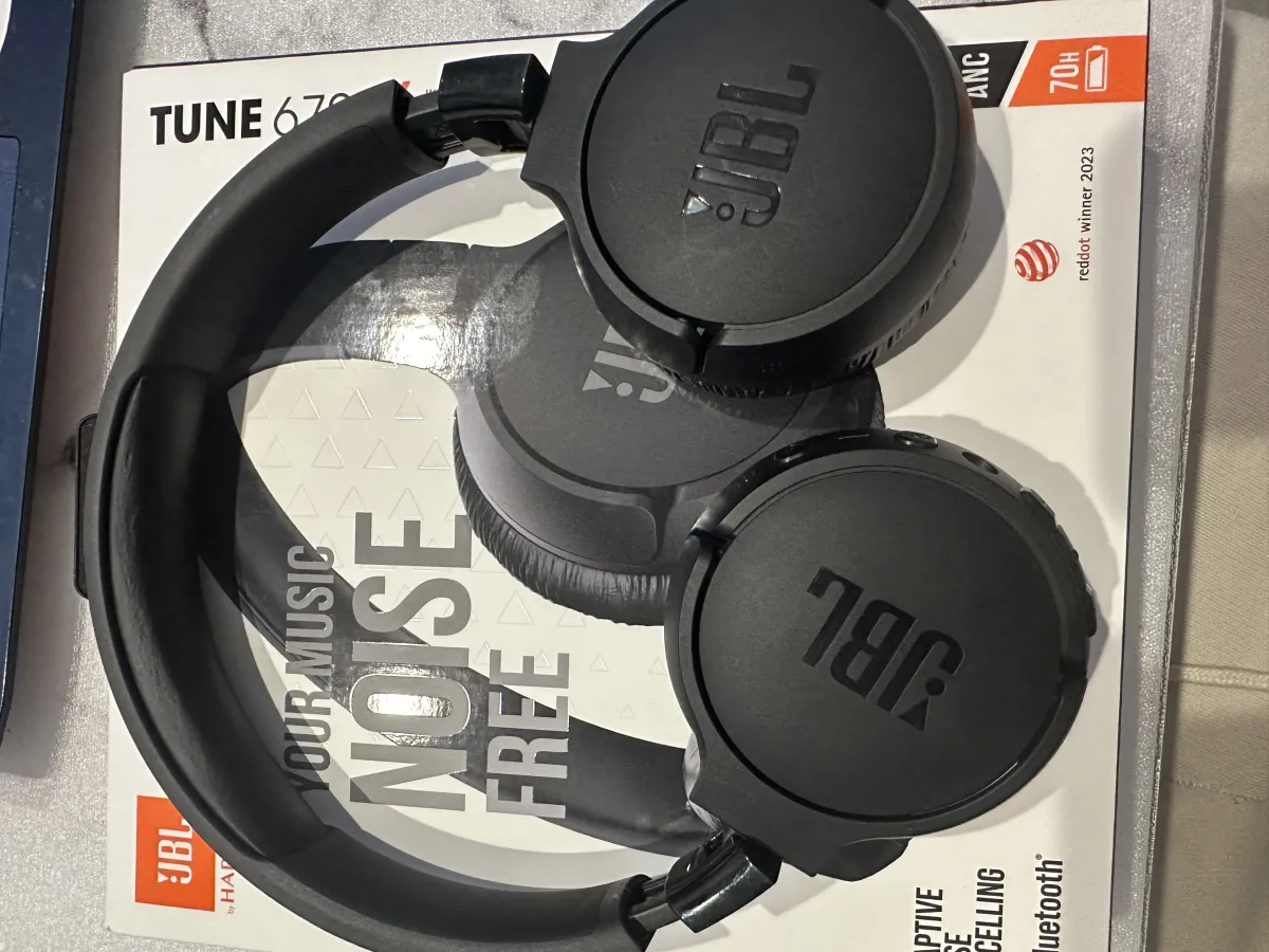 JBL Tune 670NC з активним шумоподавленням — фото 2