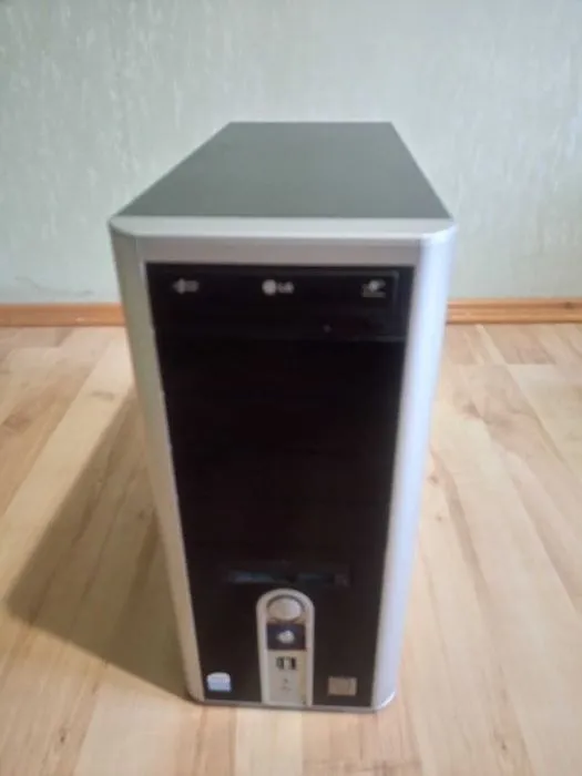 Комп'ютер Intel Pentium E2160 / 3GB RAM / NVIDIA GT 730 2GB / 320GB HDD