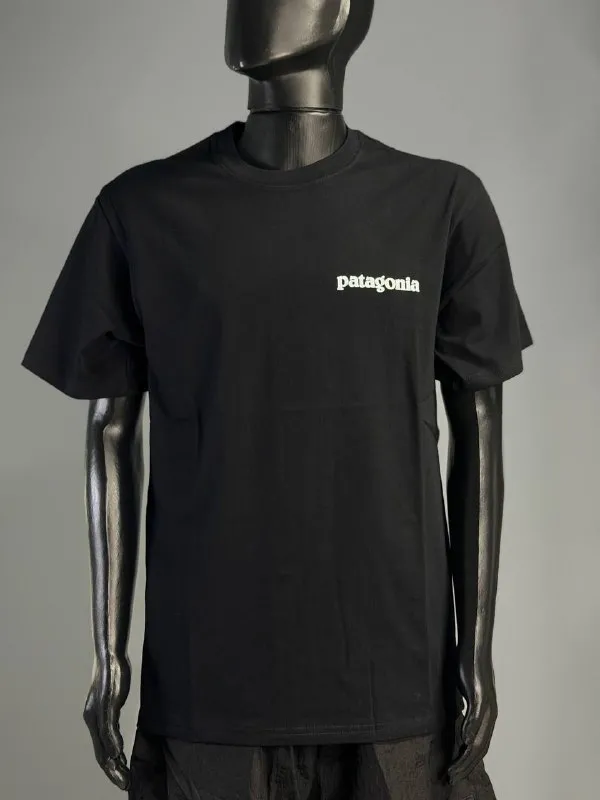 Футболка Patagonia базова модель Black / Off-white