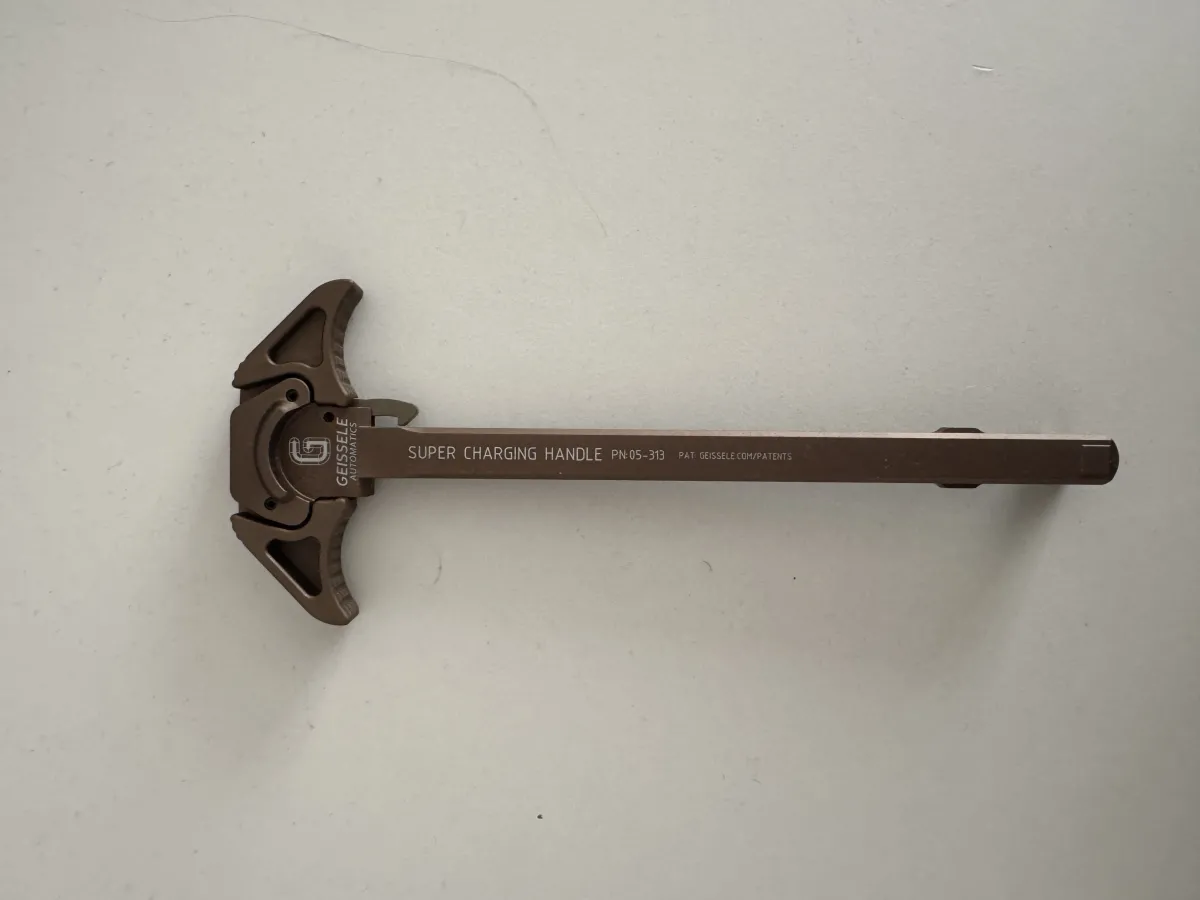 [Z-Parts] 5.56 Super Charging Handle[For WE M4 GBB Series][TAN] × 1