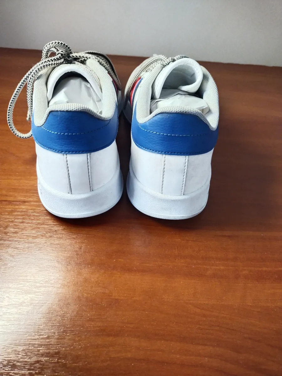 Чоловічі кросівки Adidas розмір 26 устілка 29.5 см — фото 3