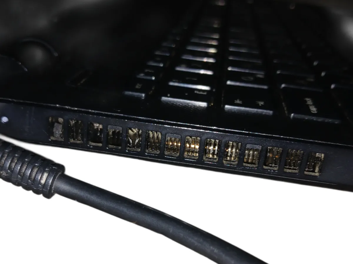 Ноутбук HP 15-bs570ur 4gb Windows 10 Лицензия — фото 6