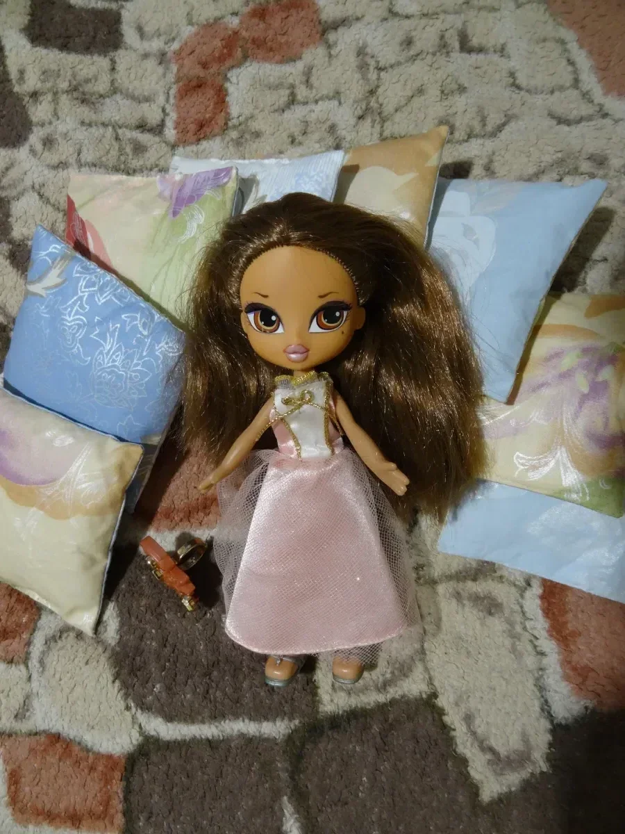 Полный комплект Братц Кидс Жасмин Принцесса Bratz Kidz Yasmin MGA — фото 3