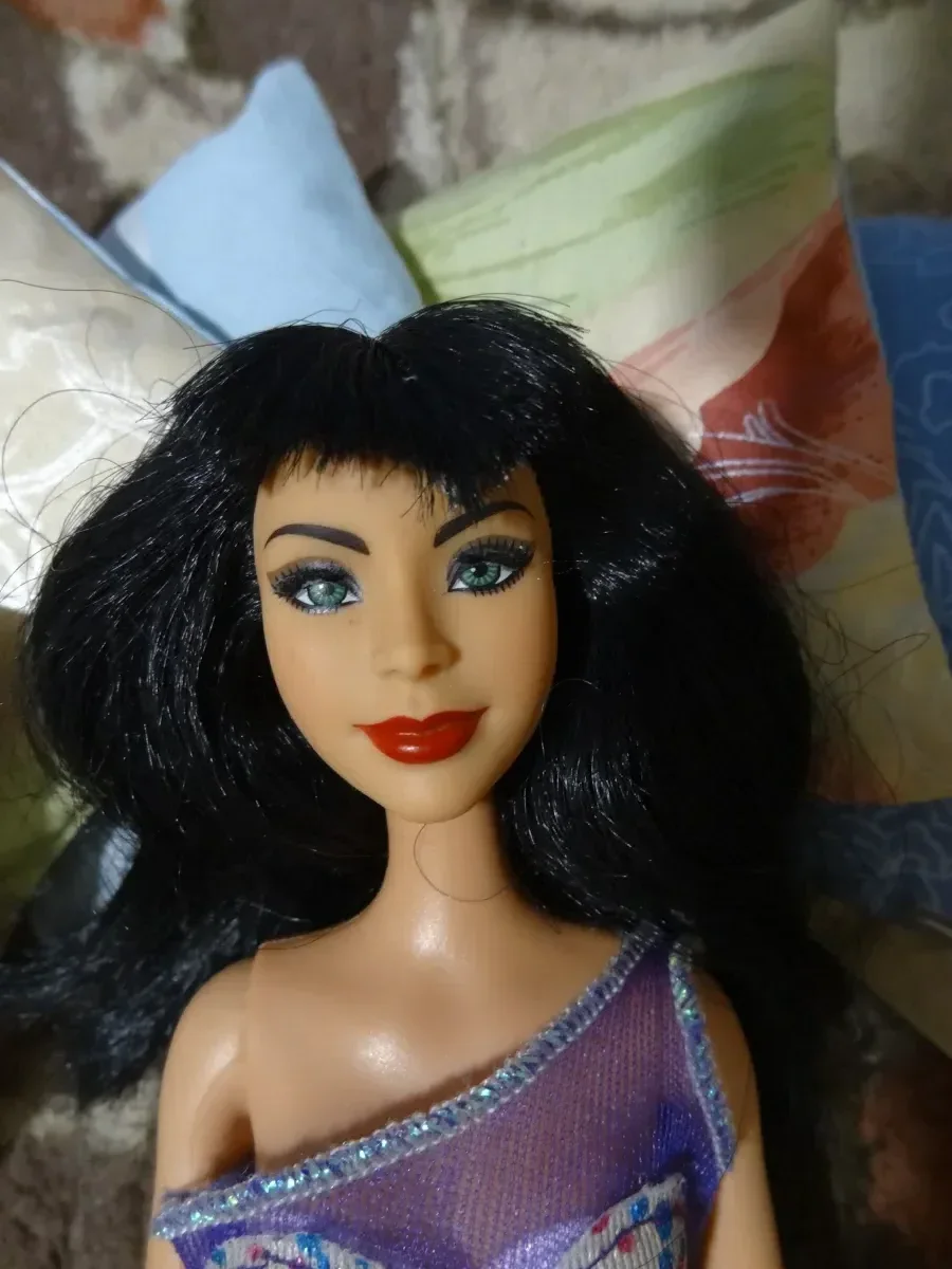 Редкая кукла Барби Mattel с прошитыми ресницами в платье — фото 2