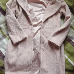 Пальто шерстяне