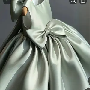 Дитяча сукня