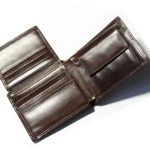 Портмоне кожаное коричневое крейзи с RFID