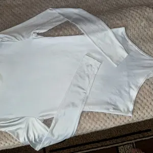 боді світло-голубий