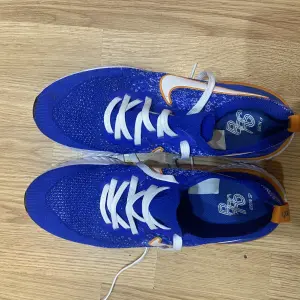 Продам кросовки NikeEpic React Flyknit 2 'Blue Ribbon Sports 44 размер