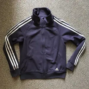 Кофта адидас