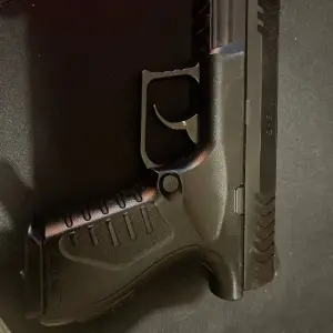 Пневматический пистолет Umarex XBG 4.5mm Black