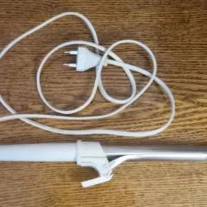 Плойка для волос классическая белая (щипцы для завивки)