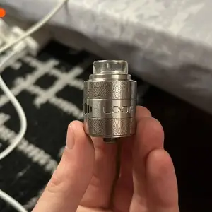 Дрипки GeekVape Loop RDA и Desire Design Mad Dog RDA