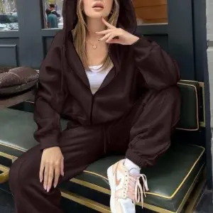 Жіночий спортивний костюм No Name Шоколадний S/M