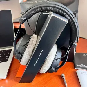 Навушники Beyerdynamic DT 770 PRO 80 Ohm