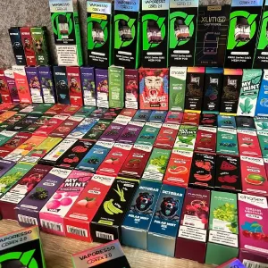 Жидкости Chaser, Flavorlab, Octobar 10-30ml и картриджи Vaporesso XROS