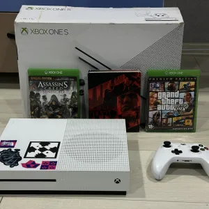 XBOX ONE S 500гб