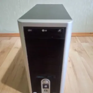 Комп'ютер Intel Pentium E2160 / 3GB RAM / NVIDIA GT 730 2GB / 320GB HDD