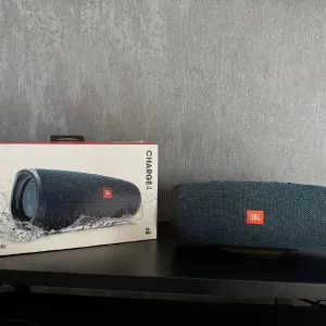 Портативна Bluetooth колонка JBL Charge 4 Dark Green Оригінал