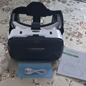 VR Shinecon Окуляри віртуальної реальності з навушниками та Bluetooth пультом