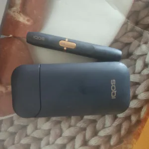 IQOS 2.4 Plus система нагрівання тютюну новий в ідеальному стані