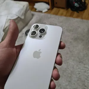 iPhone 15 Pro Max 256GB White Titanium Neverlock