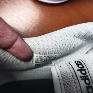 Чоловічі кросівки Adidas розмір 26 устілка 29.5 см